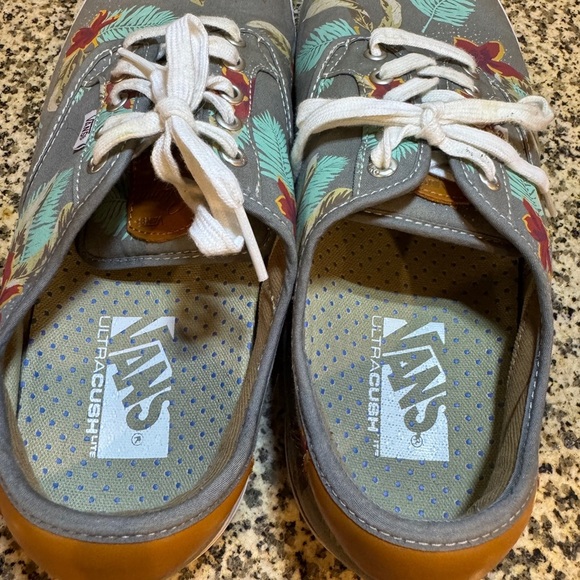 Vans Men’s Size 13 Island Vibes Gray Canvas Sneakers - Picture 8 of 13